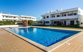 Lake Apartment - Pool And Sea View & Tennis Court & Bbq